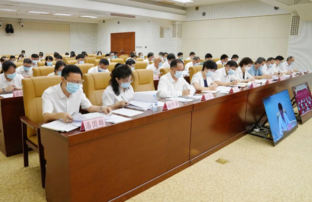 廣西學(xué)習貫徹習近平總書記重要指示精神深入推進產(chǎn)業(yè)工人隊伍建設(shè)改革電視電話會議召開