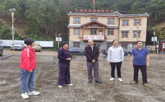 了解實(shí)際需求 助力企業(yè)發(fā)展｜市總工會(huì)深入開(kāi)展“勞模工匠助企行”專項(xiàng)行動(dòng)